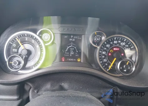 2019 Ram 1500 Tradesman 4X2 5'7 Box z USA, uszkodzony, nr VIN 1C6RREGTXKN844781